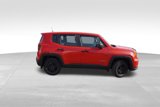 Used 2020 Jeep Renegade Sport w/ UConnect 7.0 Group image 3