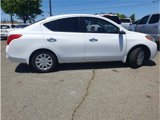 Used 2014 Nissan Versa SV image 3