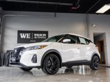 Used 2023 Nissan Kicks SV image 2