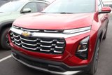 New 2025 Chevrolet Equinox LT w/ Convenience Package II image 2