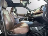 Used 2016 Toyota Tacoma Limited image 6