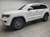 Used 2020 Jeep Grand Cherokee Limited w/ Premium Lighting Group image 2