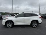 Used 2018 Toyota Highlander Limited image 4