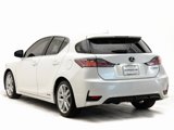 Used 2017 Lexus CT 200h image 3