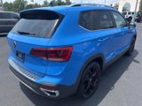 Used 2022 Volkswagen Taos SE w/ Panoramic Sunroof Package image 5