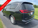 Used 2022 Chrysler Pacifica Touring-L image 4