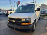 Used 2018 Chevrolet Express 2500 image 2