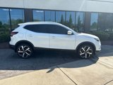 Used 2021 Nissan Rogue Sport SL w/ Premium Package image 2