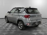 Used 2022 Hyundai Venue Limited w/ Cargo Package image 3
