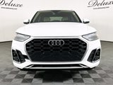 Used 2022 Audi Q5 2.0T Premium w/ Convenience Package image 2