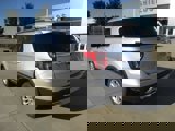 Used 2017 Ford Explorer XLT w/ Equipment Group 202A image 3