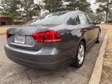 Used 2015 Volkswagen Passat 1.8T Limited Edition image 5