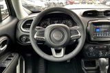 Used 2018 Jeep Renegade Latitude image 5