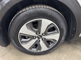 Used 2017 Kia Niro EX image 6