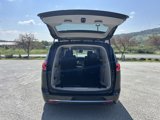 Used 2023 Chrysler Pacifica Touring-L image 5