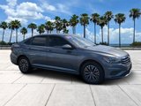 Used 2019 Volkswagen Jetta SE image 2