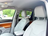 Used 2022 Jeep Compass Limited image 6