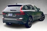Used 2018 Volvo XC60 T5 Momentum w/ Vision Package image 6