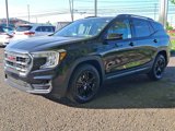 Used 2022 GMC Terrain AT4 image 3