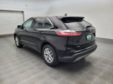 Used 2023 Ford Edge SEL image 5
