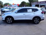 Used 2020 Nissan Rogue SV w/ Premium Package image 2
