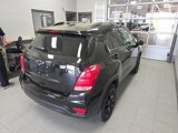 Used 2022 Chevrolet Trax LT w/ Midnight Edition image 3