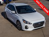Used 2020 Hyundai Elantra GT image 3