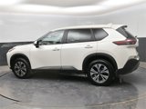 Used 2023 Nissan Rogue SV image 5