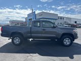 Used 2018 Toyota Tacoma 4x4 Access Cab image 5