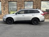 Used 2020 Mitsubishi Outlander LE image 2