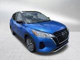 Used 2022 Nissan Kicks SV image 3