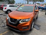 Used 2018 Nissan Rogue SV w/ Sun & Sound Touring Package image 6