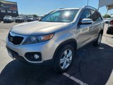 Used 2013 Kia Sorento EX w/ EX V6 Premium Pkg image 3