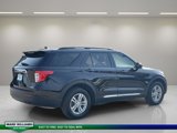 Used 2022 Ford Explorer XLT image 5