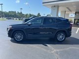 Used 2024 GMC Terrain SLT image 2