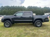 Used 2020 Toyota Tacoma TRD Off-Road image 2