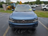 Used 2019 Volkswagen Tiguan SE w/ Panoramic Sunroof Package image 2