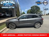 Used 2021 Ford Escape SE image 3