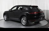Certified 2021 Porsche Macan image 3