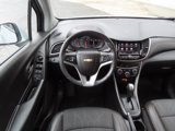 Used 2022 Chevrolet Trax LT w/ LT Convenience Package image 4