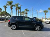 Used 2022 Volkswagen Taos SE image 3