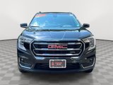 Used 2022 GMC Terrain AT4 image 2