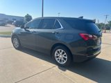 Used 2018 Chevrolet Equinox LT image 3