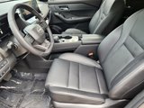 Used 2025 Nissan Rogue SL w/ SL Premium Package image 3
