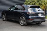 Certified 2023 Porsche Cayenne Platinum Edition image 3