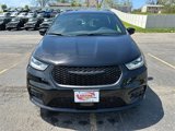 New 2025 Chrysler Pacifica Limited image 3