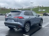 Used 2024 Toyota Corolla Cross XLE image 3