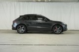 Certified 2018 Porsche Macan Turbo image 6