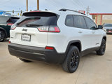 Used 2023 Jeep Cherokee Altitude Lux image 3