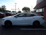 Used 2017 Nissan Maxima Platinum image 2